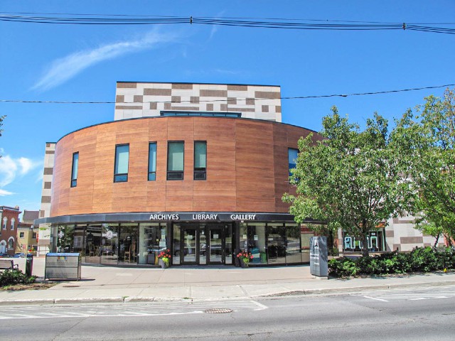 344 Front St. #705 - Library